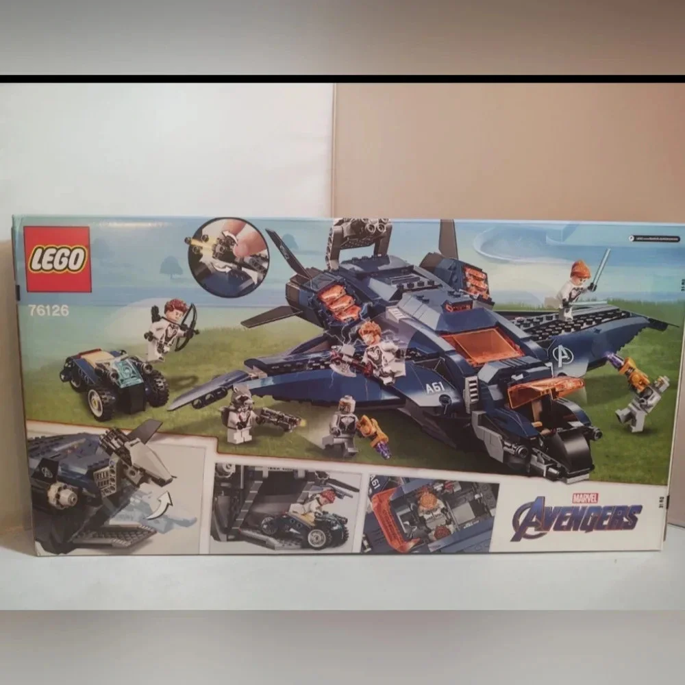 Lego Marvel Avengers 76126 Avengers Ultimate Quinjet NWT Building Toy Set